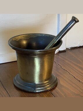 Cast Bronze Mortar And Pestle Primitive Stamped RA